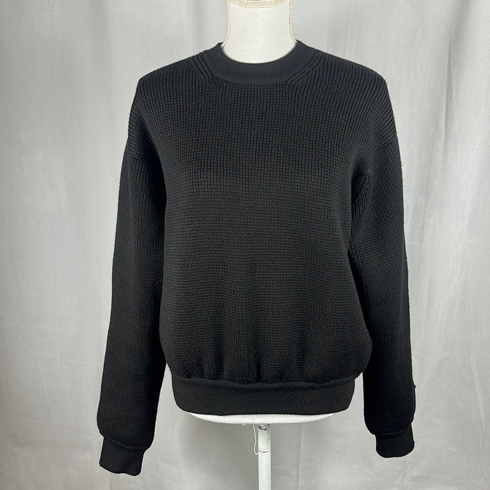 Holland & Holland London Luxury Hunting Crewneck‎ Guide Sweater in Coated Wool.